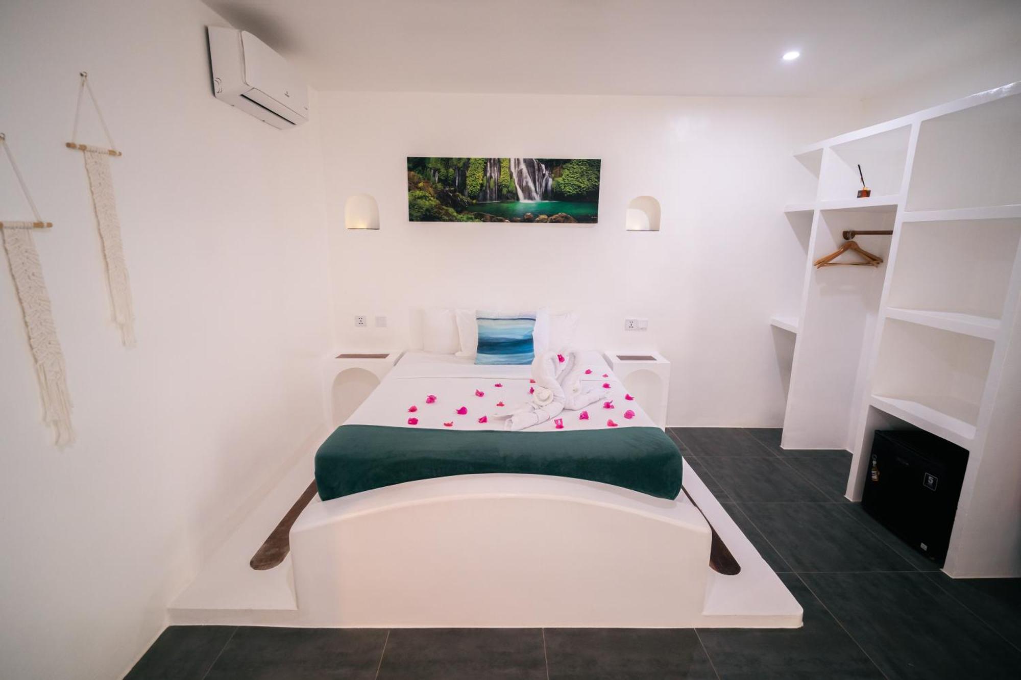 Secret Paradise Moalboal Ngoại thất bức ảnh